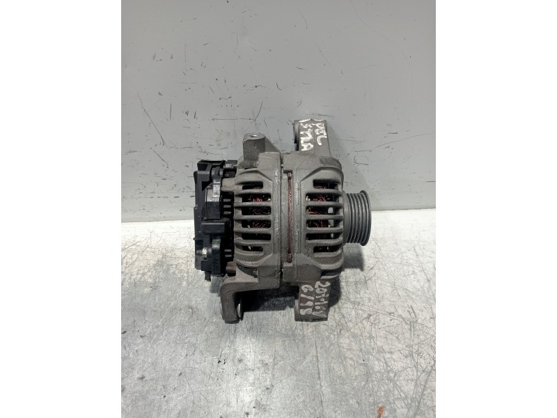 Recambio de alternador para opel astra g berlina club referencia OEM IAM 0124415002 93176485 0986042743
