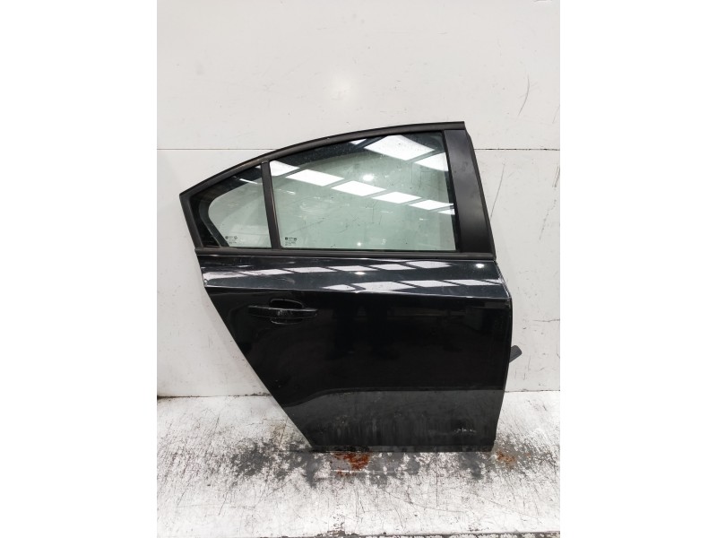 Recambio de puerta trasera izquierda para chevrolet cruze l referencia OEM IAM   4P