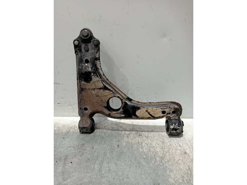 Recambio de brazo suspension inferior delantero izquierdo para opel astra g berlina club referencia OEM IAM   