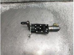 Recambio de motor cierre centralizado porton para audi a4 avant (8w5) advanced edition referencia OEM IAM IZQUIERDO 8W9827851A 5 2