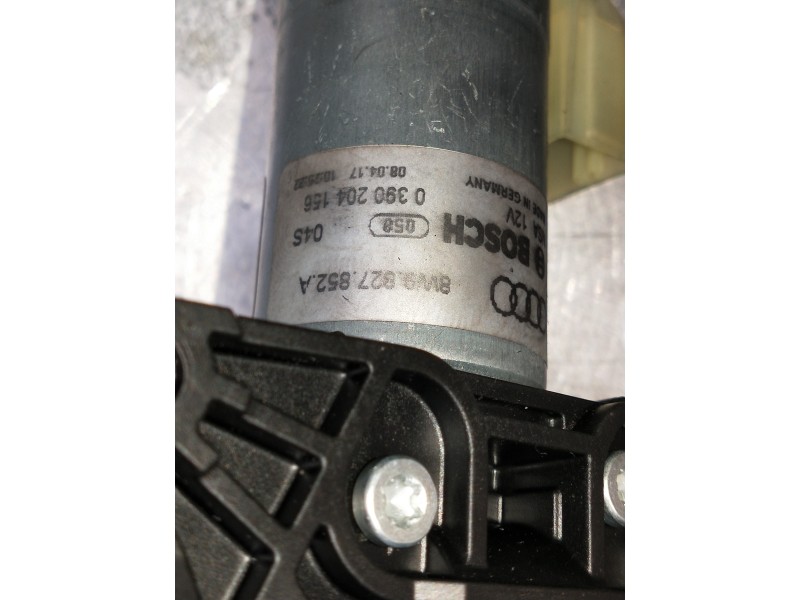 Recambio de motor cierre centralizado porton para audi a4 avant (8w5) advanced edition referencia OEM IAM DERECHO 8W9827852A 5P