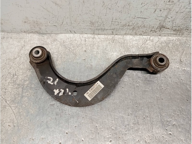 Recambio de brazo suspension superior trasero izquierdo para audi a3 (8p) 2.0 tdi ambiente (dpf) (125kw) referencia OEM IAM 1K05