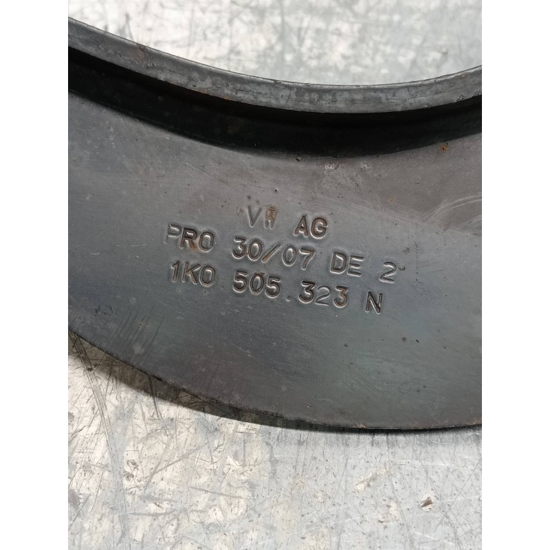 Recambio de brazo suspension superior trasero izquierdo para audi a3 (8p) 2.0 tdi ambiente (dpf) (125kw) referencia OEM IAM 1K05