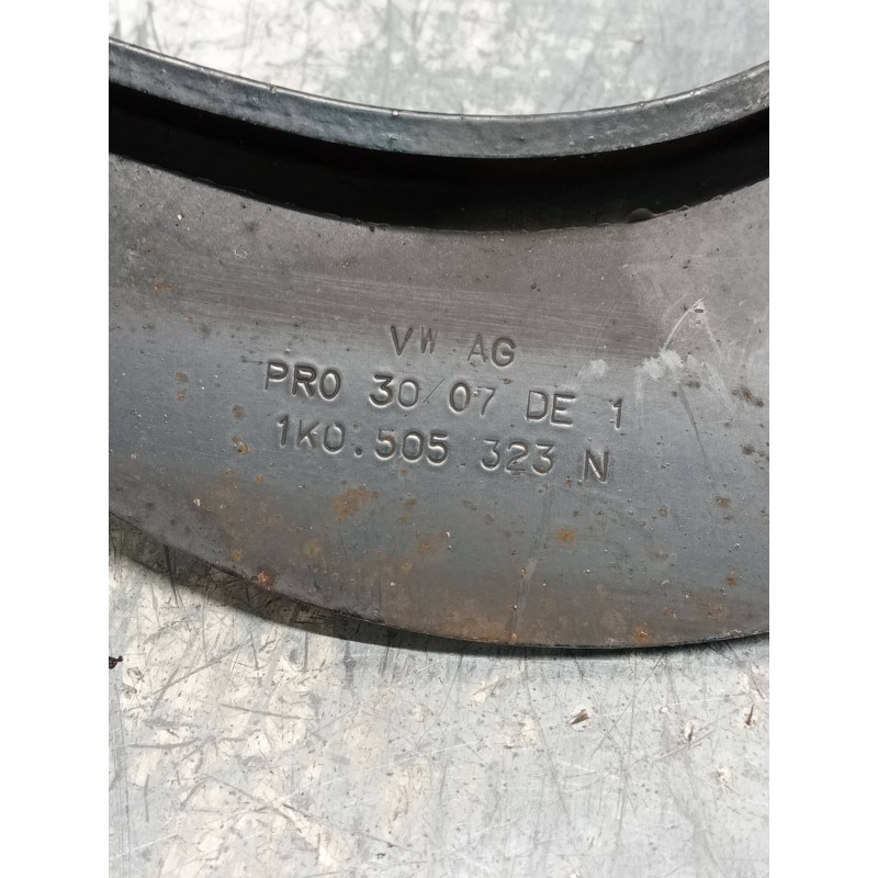 Recambio de brazo suspension superior trasero derecho para audi a3 (8p) 2.0 tdi ambiente (dpf) (125kw) referencia OEM IAM 1K0505