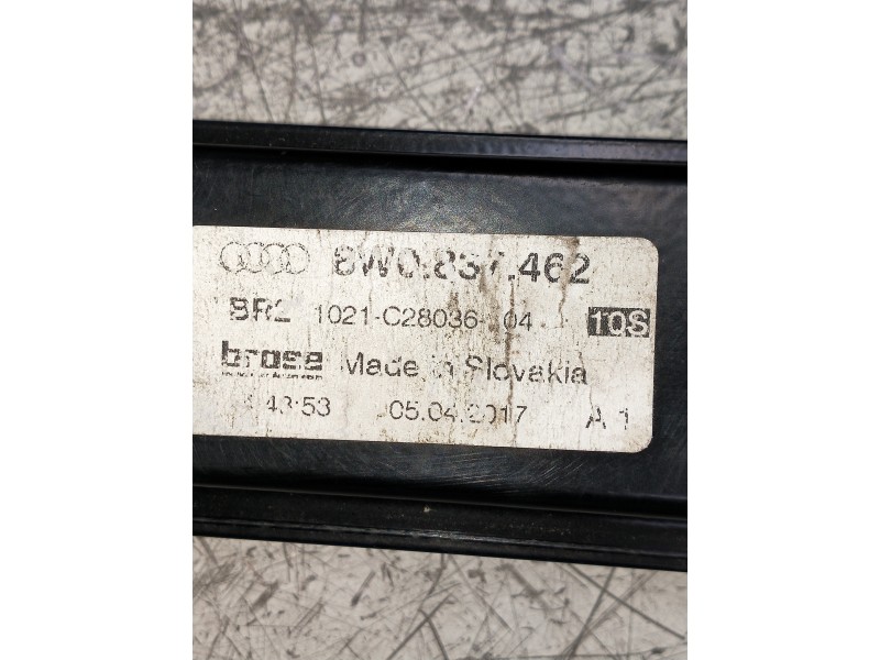 Recambio de elevalunas delantero derecho para audi a4 avant (8w5) advanced edition referencia OEM IAM 8W0959802  