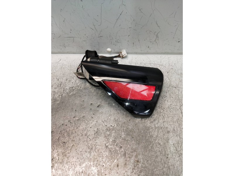 Recambio de piloto trasero derecho para tesla model 3 referencia OEM IAM 147884000A  TAPA COMBUSTIBLE