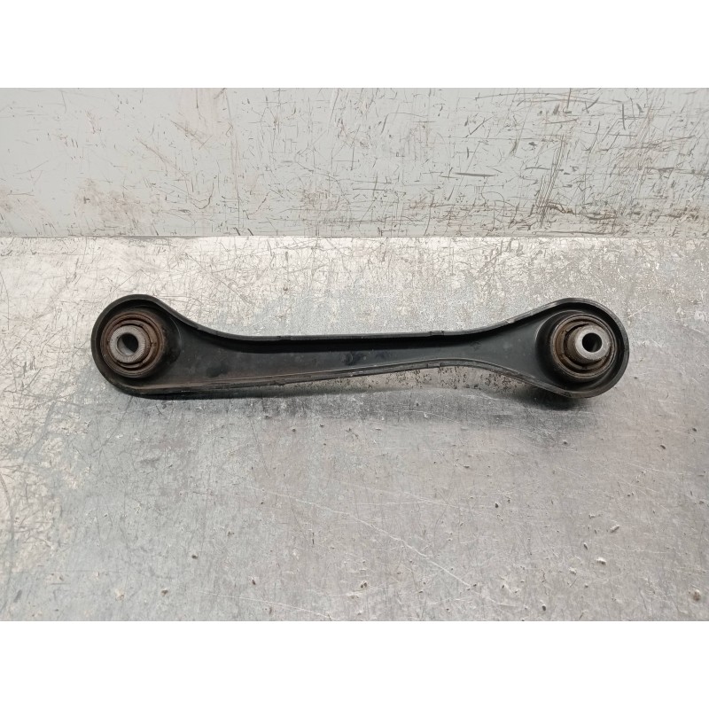 Recambio de brazo suspension superior trasero izquierdo para audi a3 (8p) 2.0 tdi ambiente (dpf) (125kw) referencia OEM IAM 1K05