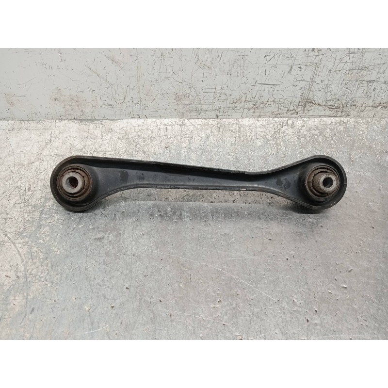 Recambio de brazo suspension superior trasero derecho para audi a3 (8p) 2.0 tdi ambiente (dpf) (125kw) referencia OEM IAM 1K0501