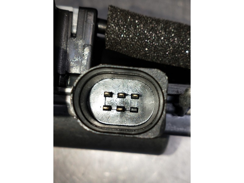 Recambio de motor cierre centralizado porton para audi a4 avant (8w5) advanced edition referencia OEM IAM 3V5827887B  