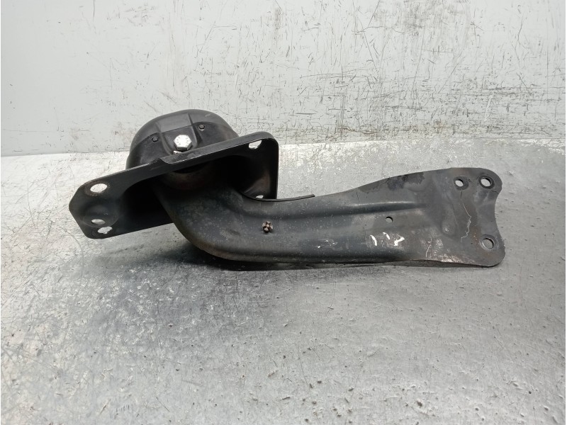 Recambio de brazo suspension superior trasero izquierdo para audi a3 (8p) 2.0 tdi ambiente (dpf) (125kw) referencia OEM IAM 1K05