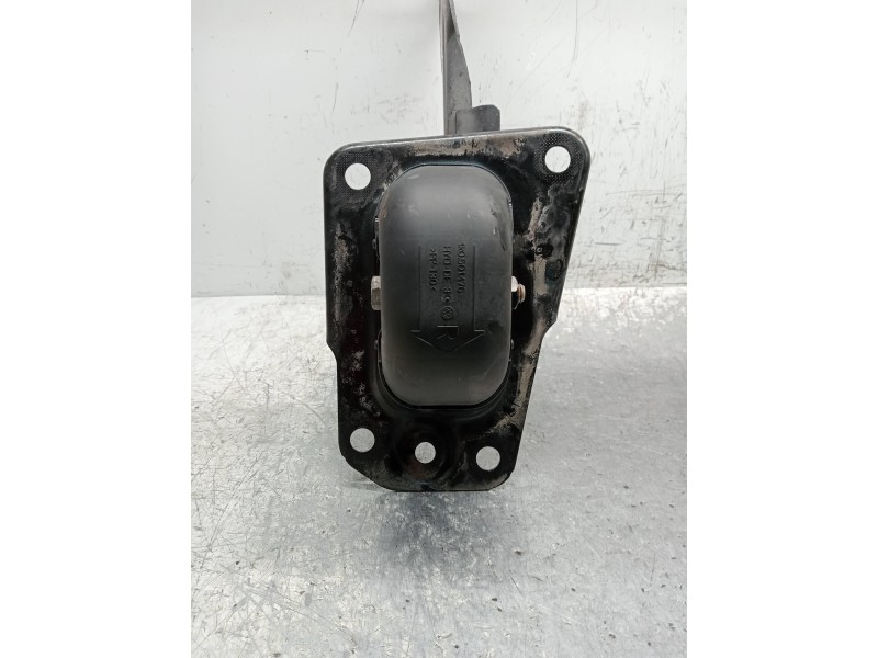 Recambio de brazo suspension superior trasero derecho para audi a3 (8p) 2.0 tdi ambiente (dpf) (125kw) referencia OEM IAM 1K0505