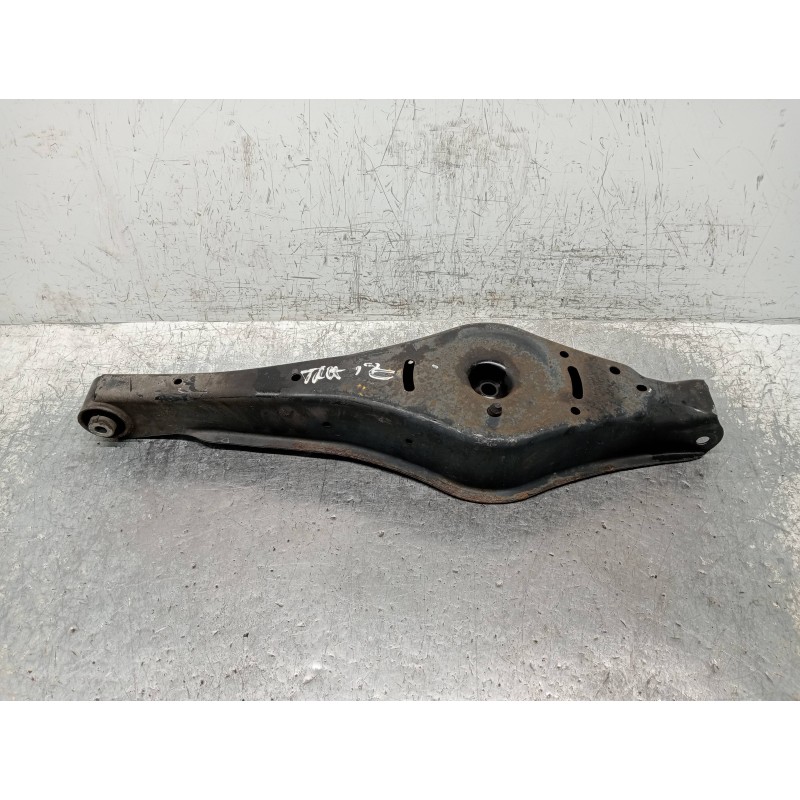 Recambio de brazo suspension inferior trasero izquierdo para audi a3 (8p) 2.0 tdi ambiente (dpf) (125kw) referencia OEM IAM 1K05