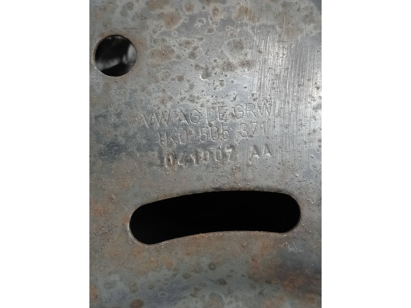 Recambio de brazo suspension inferior trasero izquierdo para audi a3 (8p) 2.0 tdi ambiente (dpf) (125kw) referencia OEM IAM 1K05