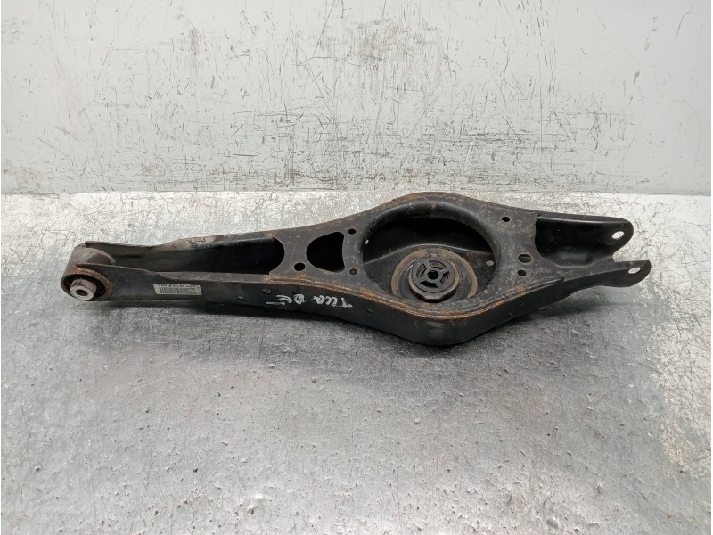 Recambio de brazo suspension inferior trasero derecho para audi a3 (8p) 2.0 tdi ambiente (dpf) (125kw) referencia OEM IAM 1K0505