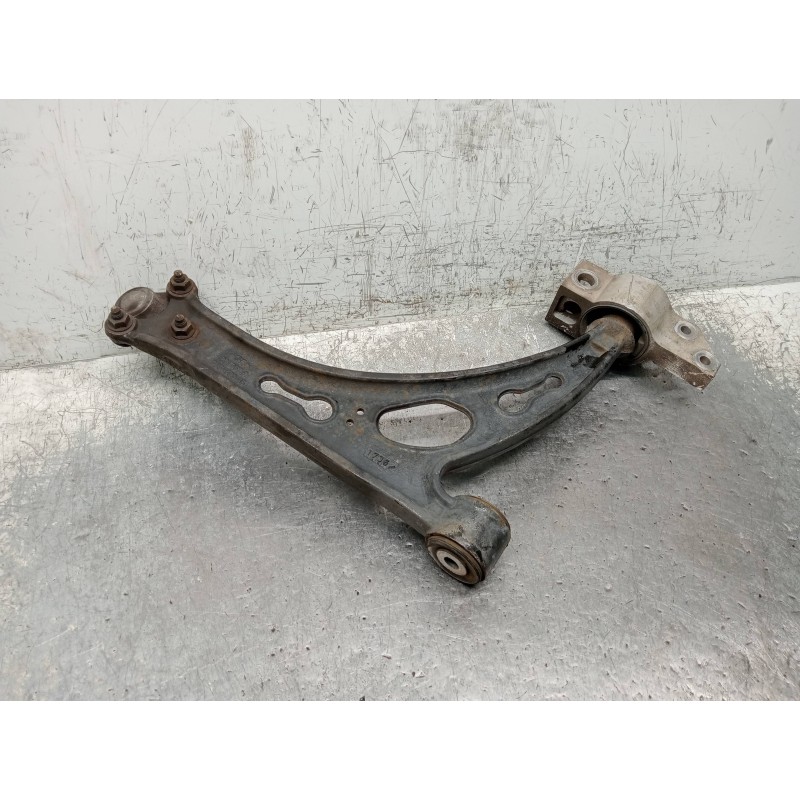Recambio de brazo suspension inferior delantero izquierdo para audi a3 (8p) 2.0 tdi ambiente (dpf) (125kw) referencia OEM IAM 1K
