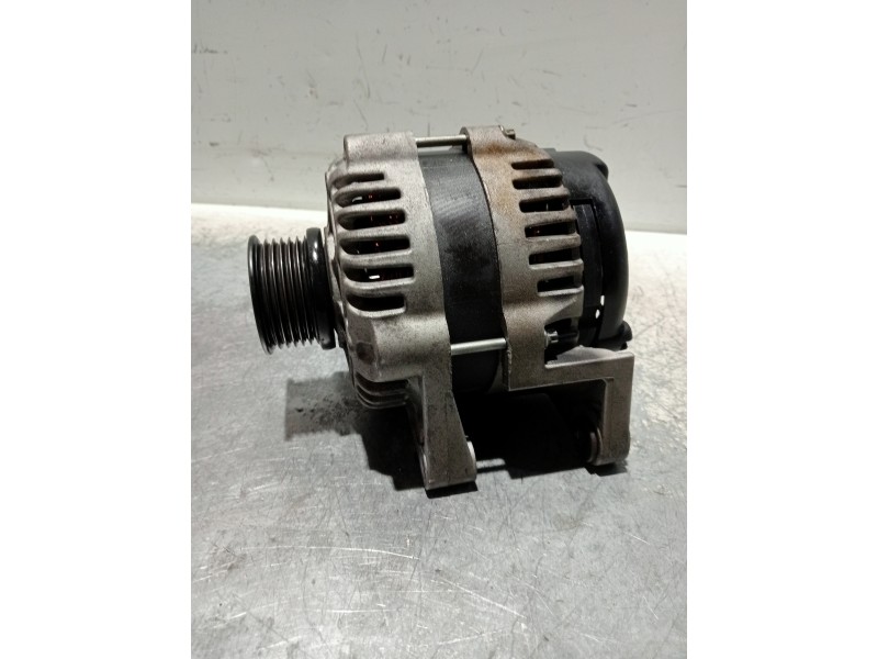 Recambio de alternador para chevrolet cruze l referencia OEM IAM 13502595  