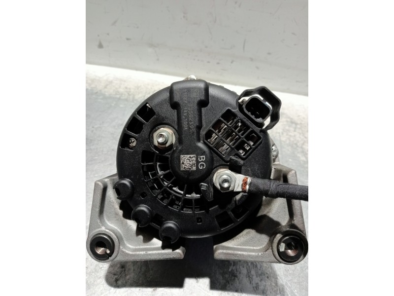 Recambio de alternador para chevrolet cruze l referencia OEM IAM 13502595  