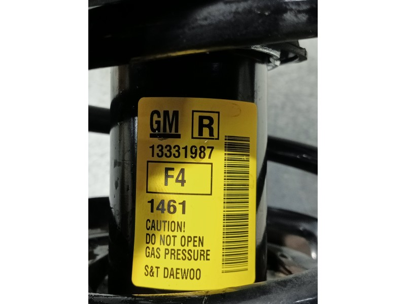 Recambio de amortiguador delantero derecho para chevrolet cruze l referencia OEM IAM 13331987  