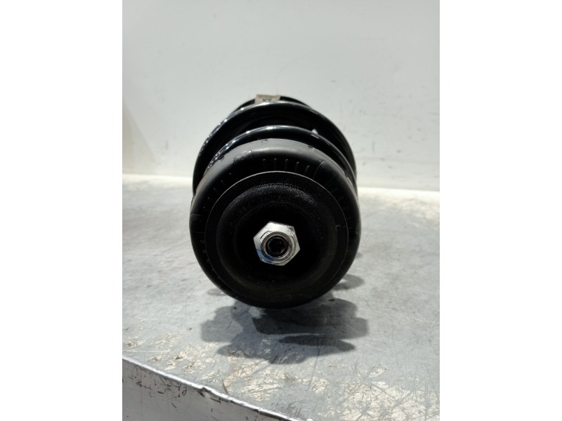 Recambio de amortiguador delantero izquierdo para chevrolet cruze l referencia OEM IAM 13331986  