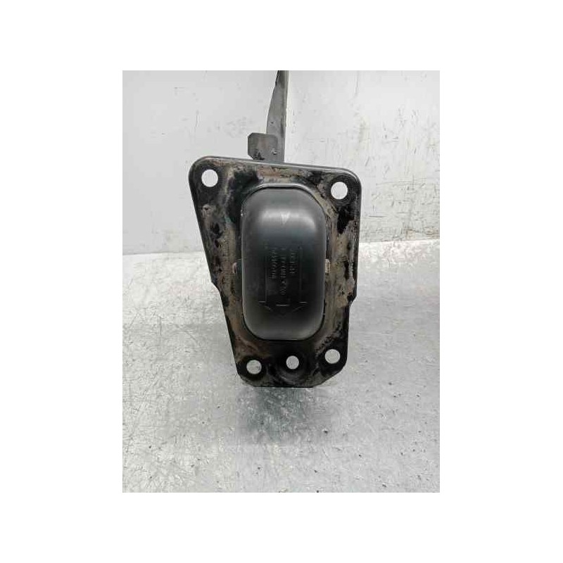 Recambio de brazo suspension superior trasero izquierdo para audi a3 (8p) 2.0 tdi ambiente (dpf) (125kw) referencia OEM IAM 1K05