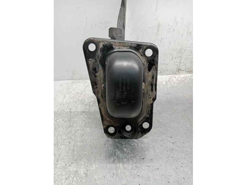 Recambio de brazo suspension superior trasero izquierdo para audi a3 (8p) 2.0 tdi ambiente (dpf) (125kw) referencia OEM IAM 1K05