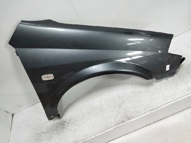 Recambio de aleta delantera derecha para nissan primera berlina (p12) tekna referencia OEM IAM 63100AV630  