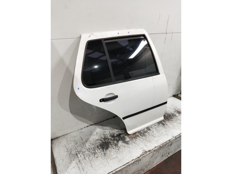 Recambio de puerta trasera derecha para volkswagen golf iv berlina (1j1) conceptline referencia OEM IAM   5P