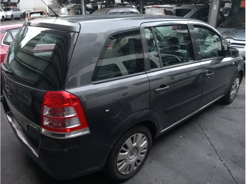 opel zafira b del año 2010