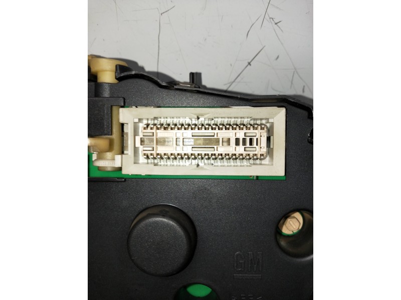Recambio de cuadro instrumentos para opel astra g berlina comfort referencia OEM IAM 90561451QK 11000830001 