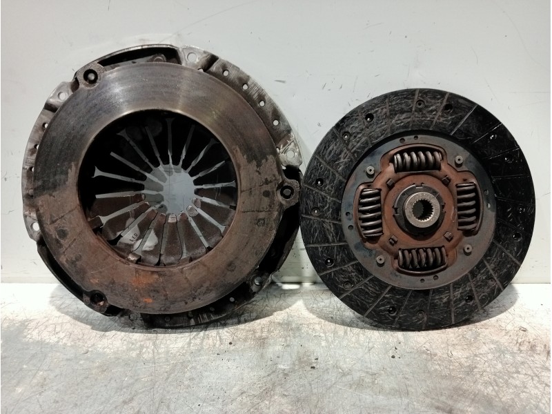 Recambio de kit embrague para chevrolet cruze l referencia OEM IAM 25185062  