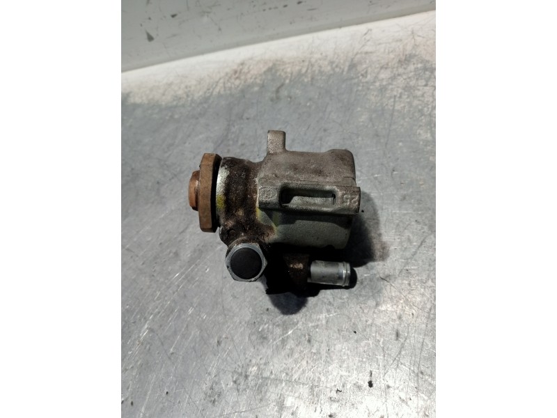 Recambio de bomba direccion para volkswagen golf iv berlina (1j1) conceptline referencia OEM IAM 1J0422154D 26066368 