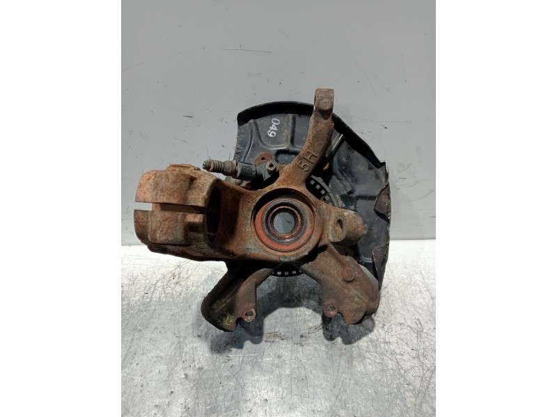 Recambio de mangueta delantera derecha para volkswagen golf iv berlina (1j1) conceptline referencia OEM IAM 1J0256  