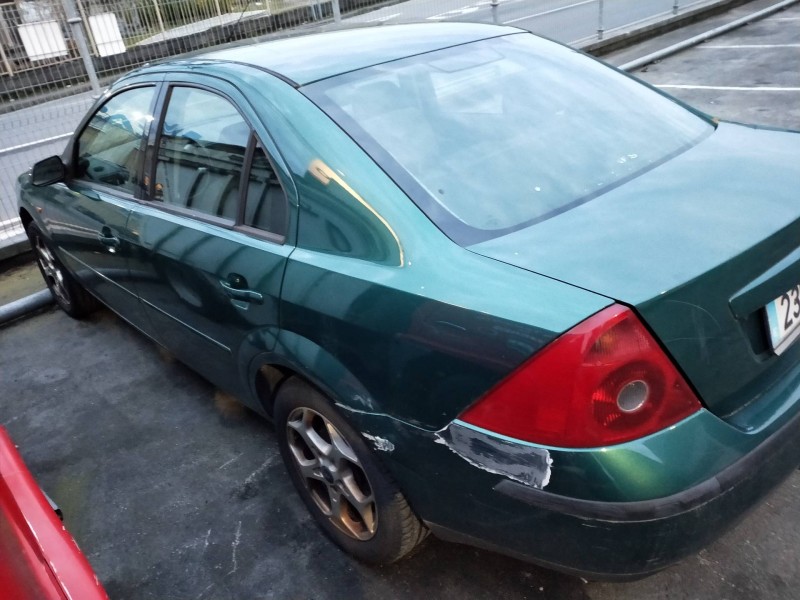 ford mondeo berlina (ge) del año 2001