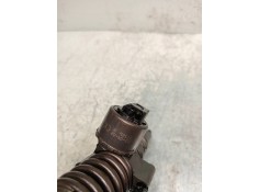 Recambio de inyector para volkswagen touran (1t1) highline referencia OEM IAM 0414720402 03G130073B BOSCH 2