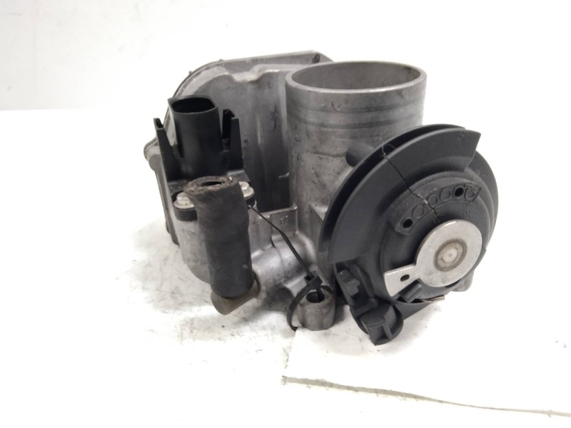 Recambio de caja mariposa para volkswagen golf iii berlina (1h1) cl referencia OEM IAM 408237130002  