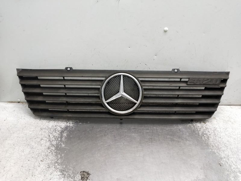 Recambio de rejilla delantera para mercedes sprinter (w901,w904) caja cerr. referencia OEM IAM   