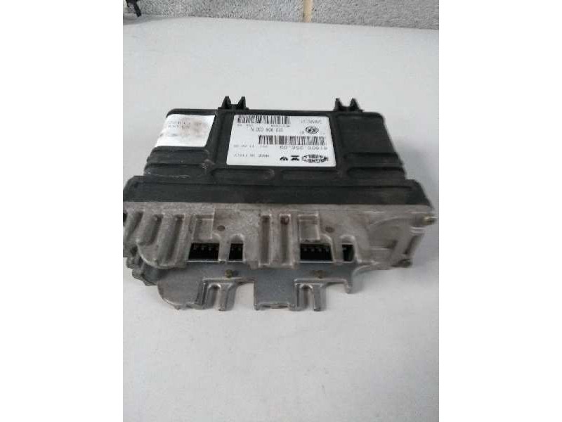 Recambio de centralita motor uce para volkswagen golf iii berlina (1h1) cl referencia OEM IAM IAW1AVV1 032906030N 6160025609