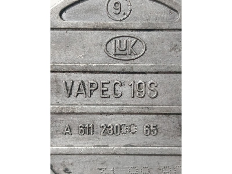 Recambio de depresor freno / bomba vacio para mercedes clase e (w210) berlina diesel 320 cdi (210.026) referencia OEM IAM V VAPE