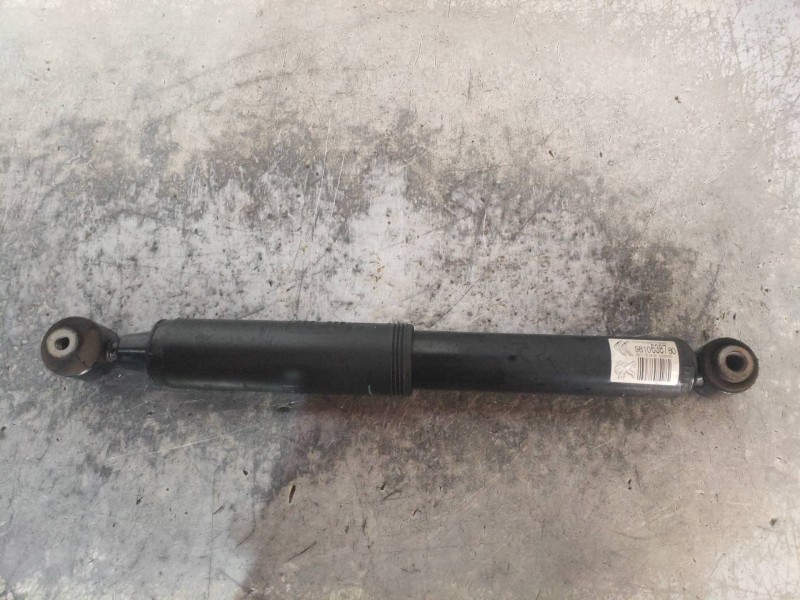 Recambio de amortiguador trasero derecho para citroen c3 picasso live edition referencia OEM IAM 9810638780  