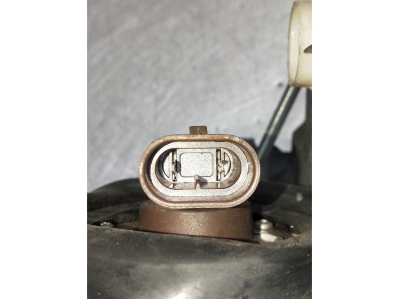 Recambio de faro derecho para opel astra g berlina club referencia OEM IAM 1EG00764002 90520878RJ 