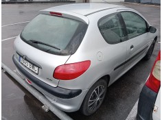 peugeot 206 berlina del año 2002 2