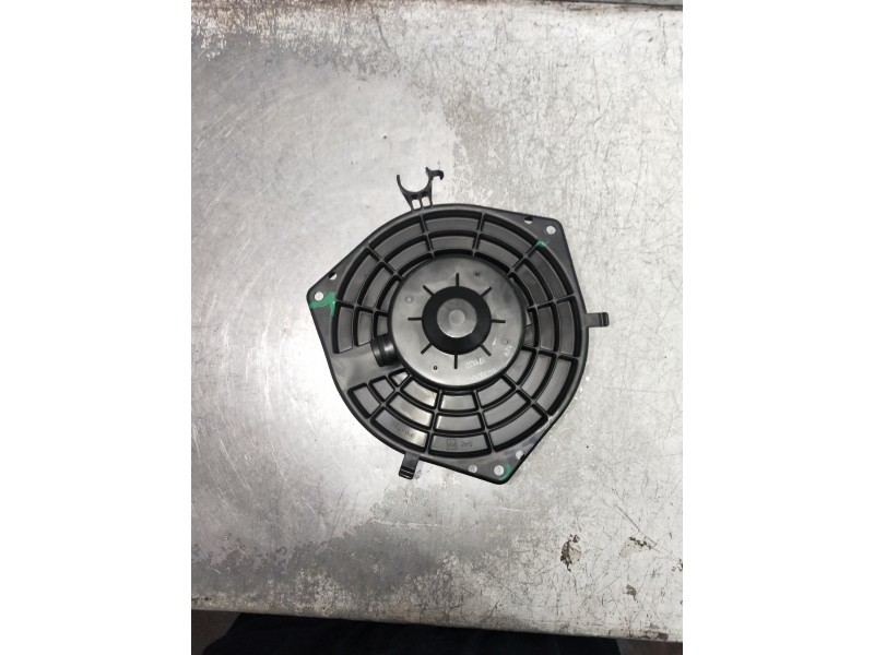 Recambio de motor calefaccion para renault laguna iii 2.0 dci diesel fap referencia OEM IAM 8400004  