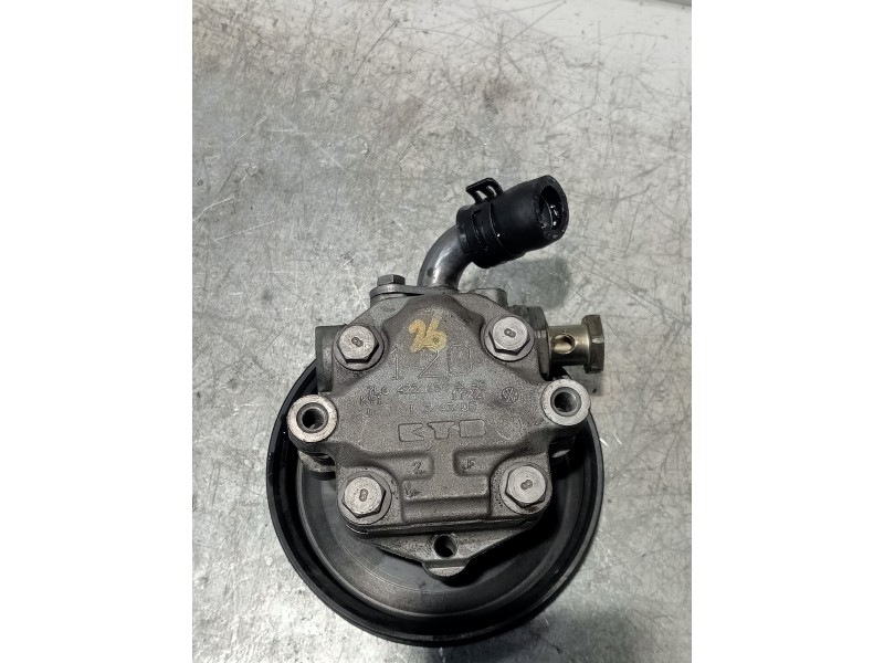 Recambio de bomba direccion para volkswagen touareg (7la) tdi v6 referencia OEM IAM 7L6422154A  
