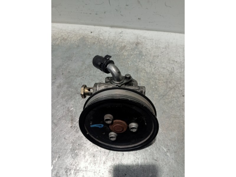 Recambio de bomba direccion para volkswagen touareg (7la) tdi v6 referencia OEM IAM 7L6422154A  