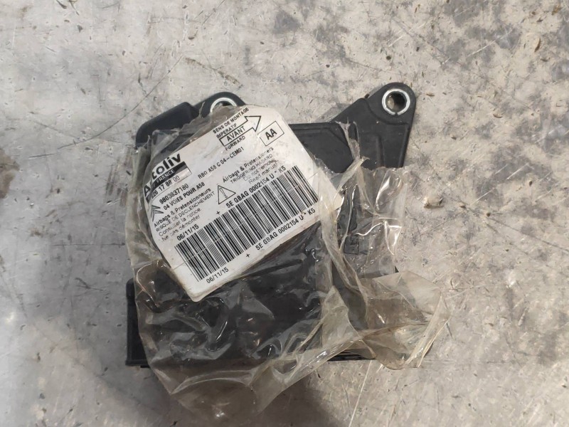 Recambio de centralita airbag para citroen c3 picasso live edition referencia OEM IAM 9803837180 626178800 