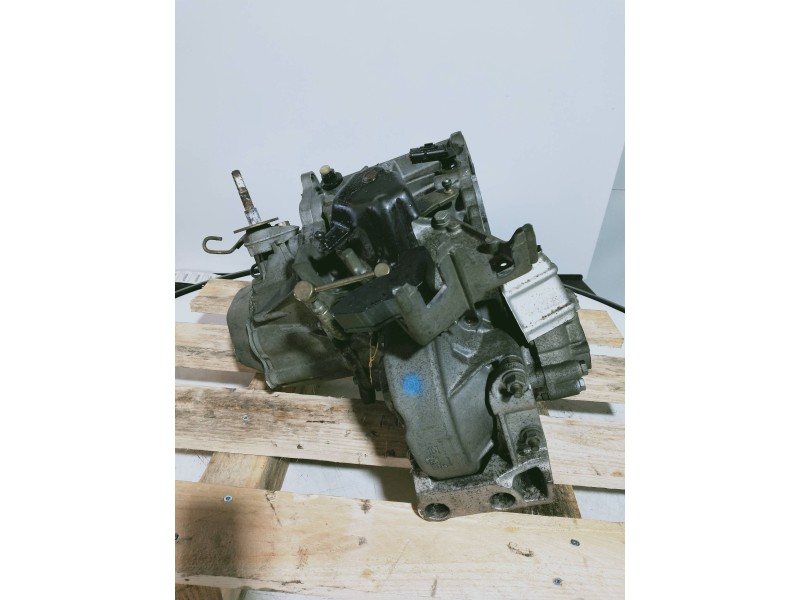 Recambio de caja cambios para citroen xsara picasso 1.8 16v referencia OEM IAM 20DL68 2188786A 