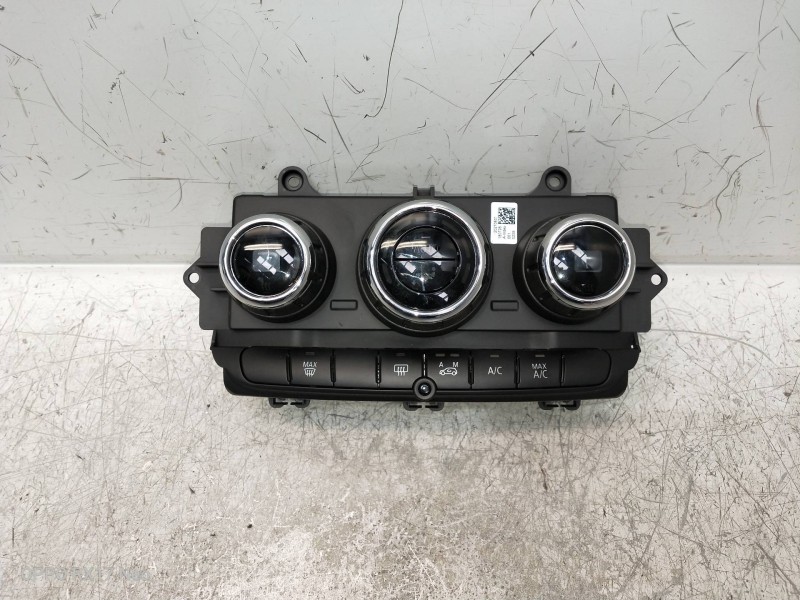 Recambio de mando calefaccion / aire acondicionado para mini countryman (f60) cooper referencia OEM IAM 6131933460402 3733479465