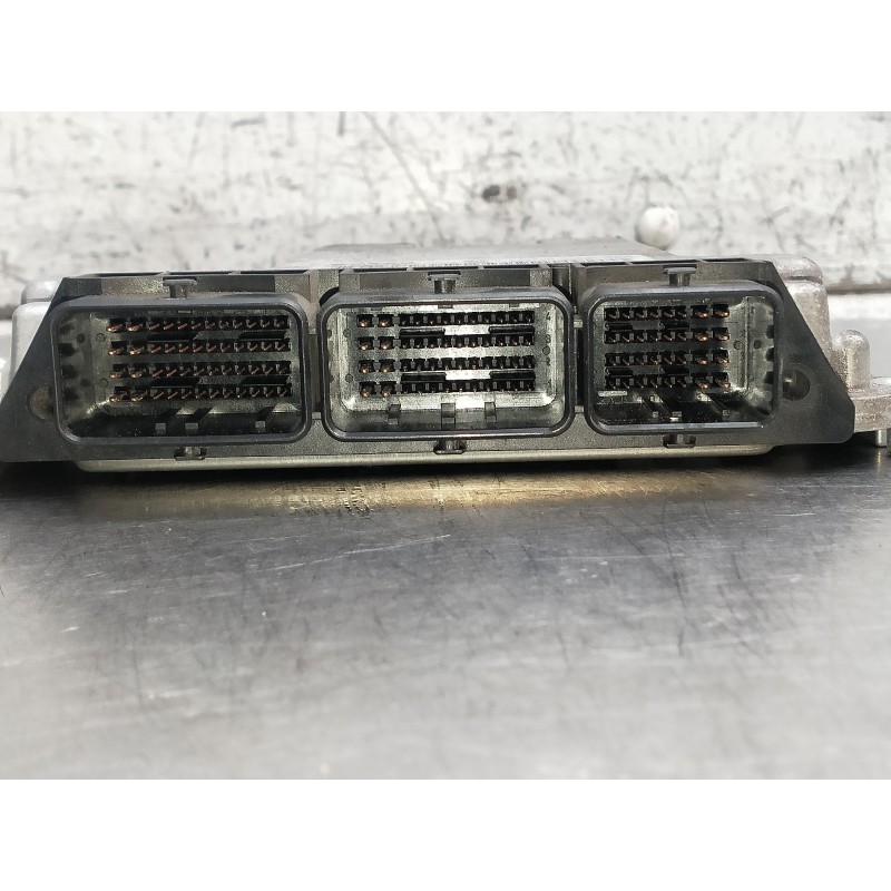Recambio de centralita motor uce para renault laguna iii 2.0 dci diesel fap referencia OEM IAM 0281014646 8200726880 