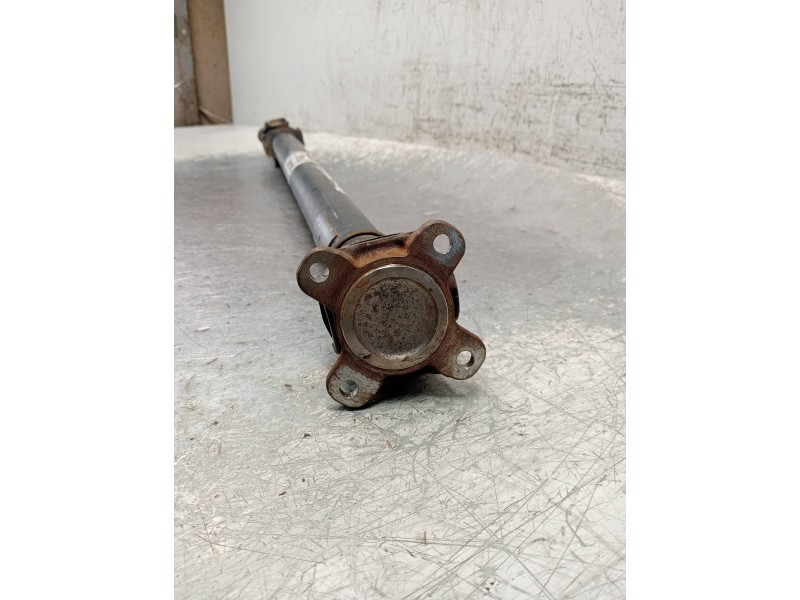 Recambio de transmision central delantera para bmw x3 (f25) xdrive 20d referencia OEM IAM 7589985  