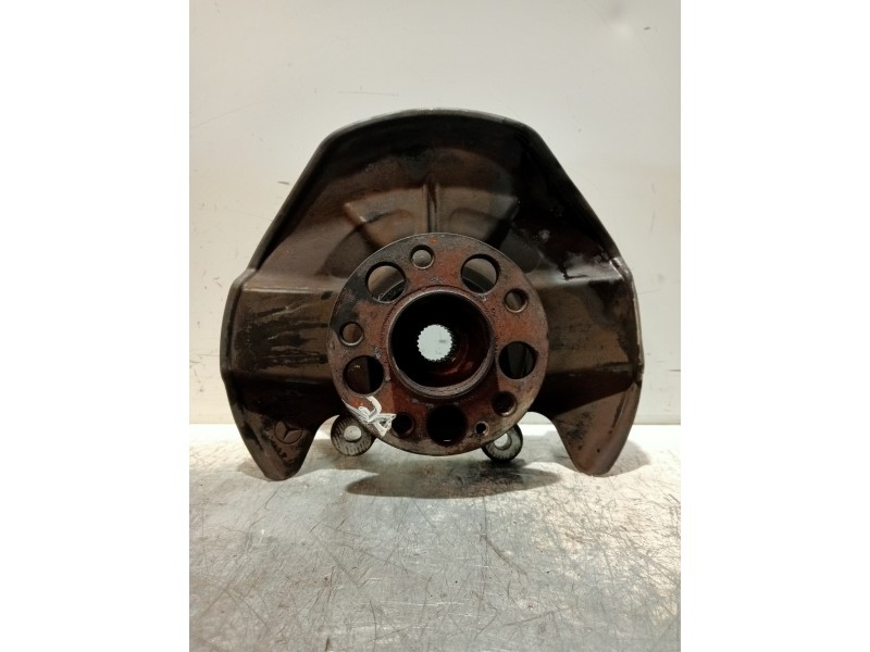 Recambio de mangueta delantera derecha para mercedes clase b (w245) 200 cdi (245.208) referencia OEM IAM   